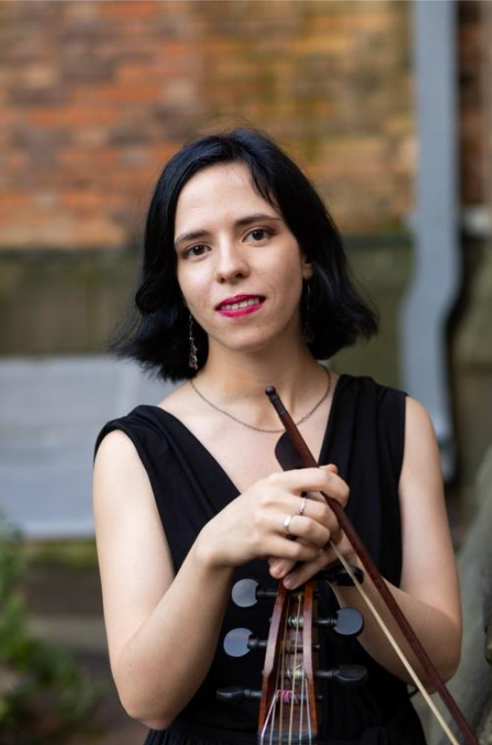Aleksandra Maglevanaia - Klavier und Cello