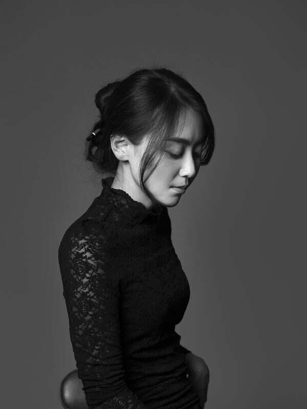 Sophie-Youjung Lee - Klavier, Orgel, Blockflöte, Geige